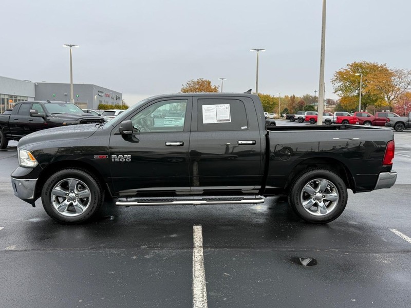 Ram 1500 Vehicle Full-screen Gallery Image 8
