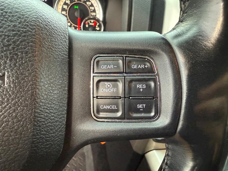 Ram 1500 Vehicle Full-screen Gallery Image 21