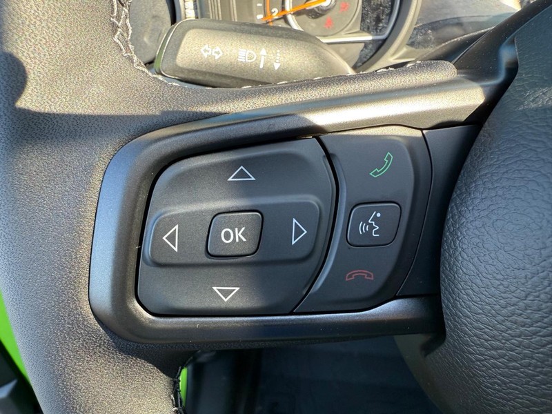 Jeep Wrangler Vehicle Full-screen Gallery Image 20