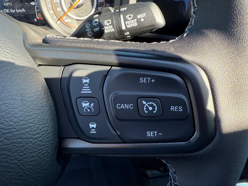 Jeep Wrangler Vehicle Full-screen Gallery Image 21