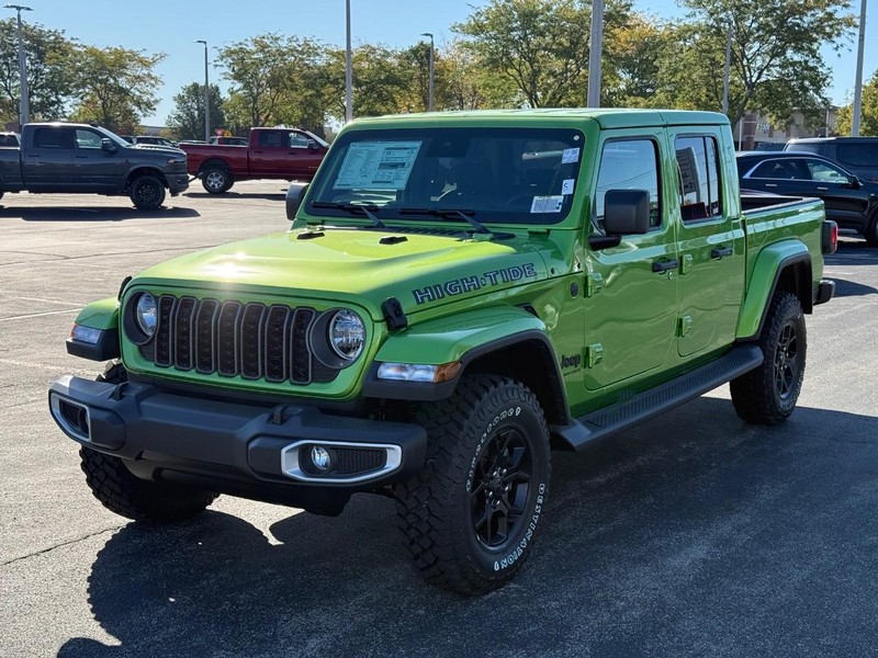 Jeep Gladiator Vehicle Full-screen Gallery Image 8