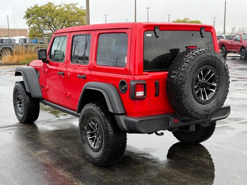 Jeep Wrangler Vehicle Full-screen Gallery Image 5