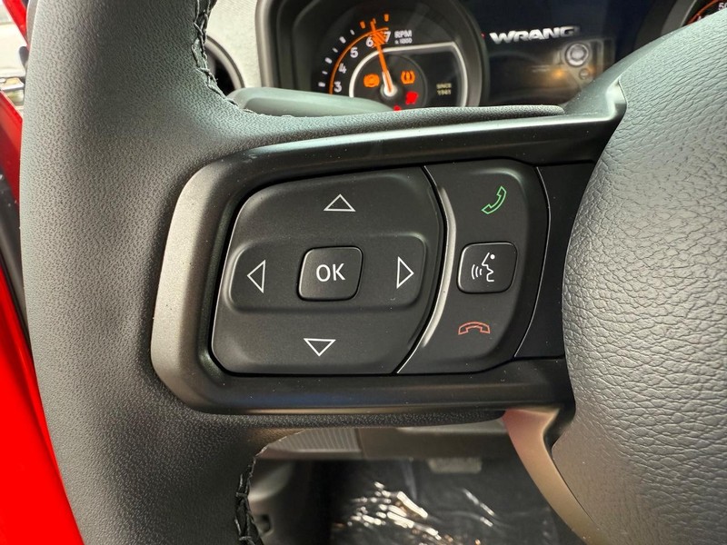 Jeep Wrangler Vehicle Full-screen Gallery Image 20