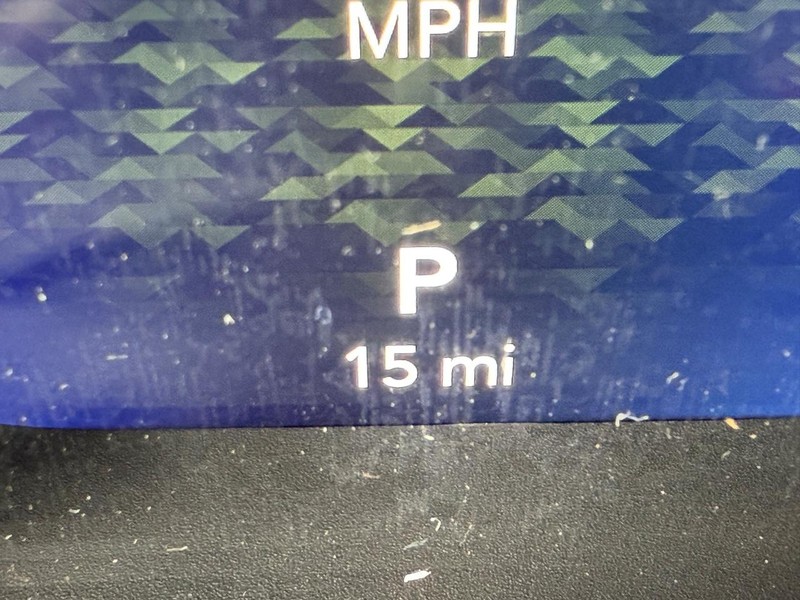 Jeep Wrangler Vehicle Full-screen Gallery Image 31