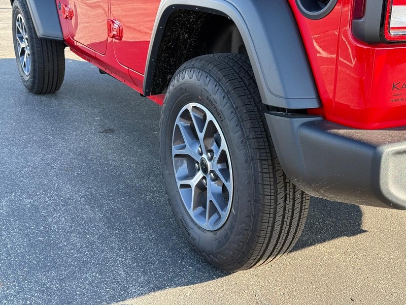 Jeep Wrangler Vehicle Full-screen Gallery Image 6