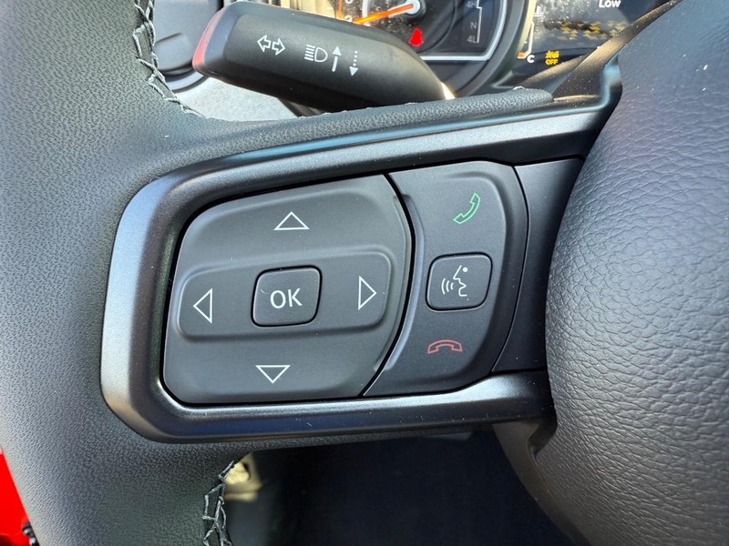 Jeep Wrangler Vehicle Full-screen Gallery Image 20