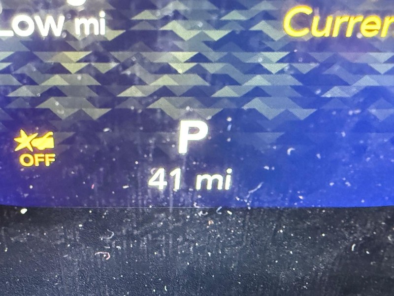 Jeep Wrangler Vehicle Full-screen Gallery Image 31