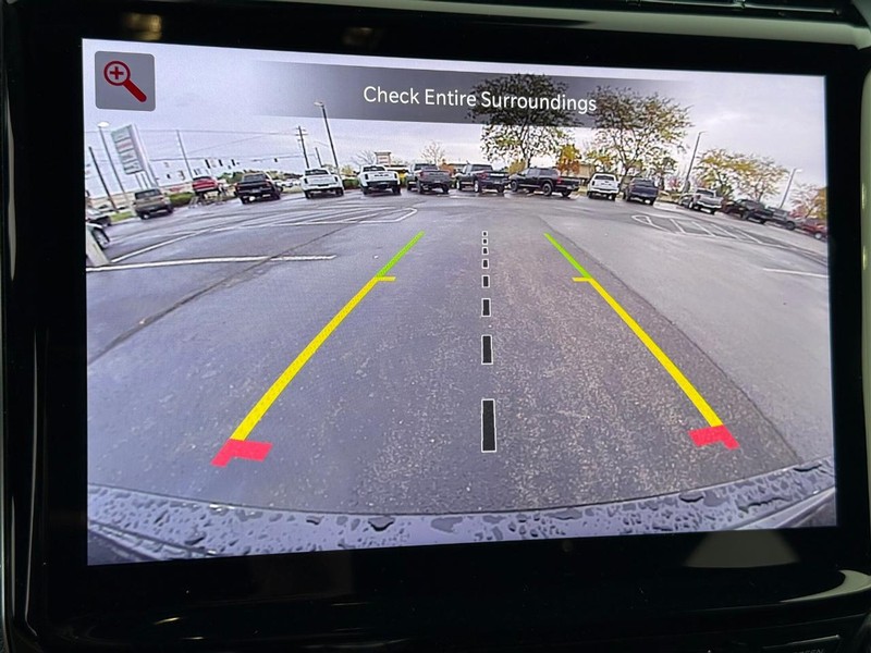 Jeep Grand Cherokee Vehicle Full-screen Gallery Image 26