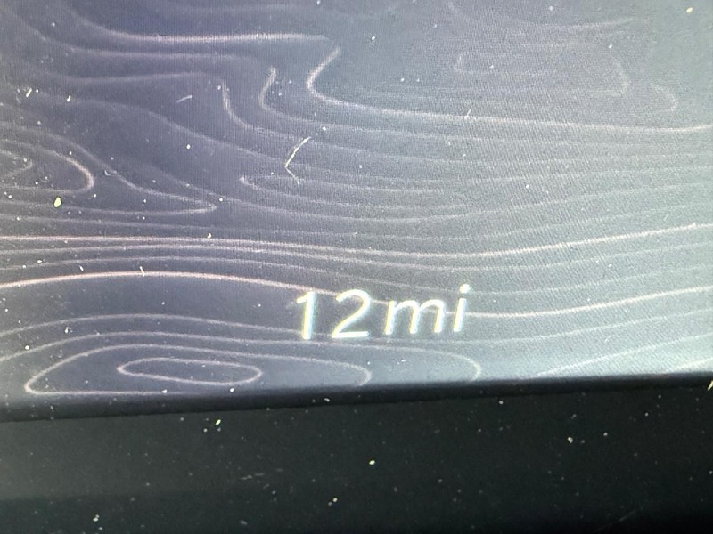 Jeep Grand Cherokee Vehicle Full-screen Gallery Image 31