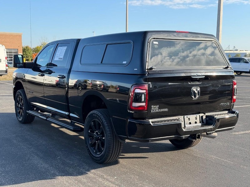 Ram 3500 Vehicle Full-screen Gallery Image 5