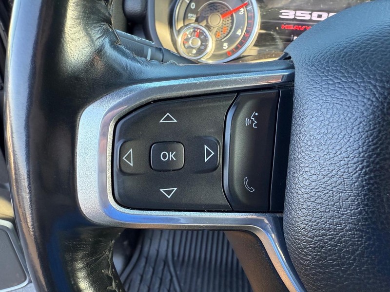 Ram 3500 Vehicle Full-screen Gallery Image 19