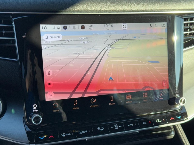 Jeep Wagoneer Vehicle Full-screen Gallery Image 25