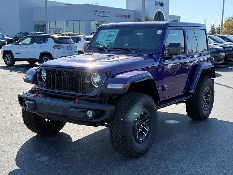Jeep Wrangler Vehicle Full-screen Gallery Image 8