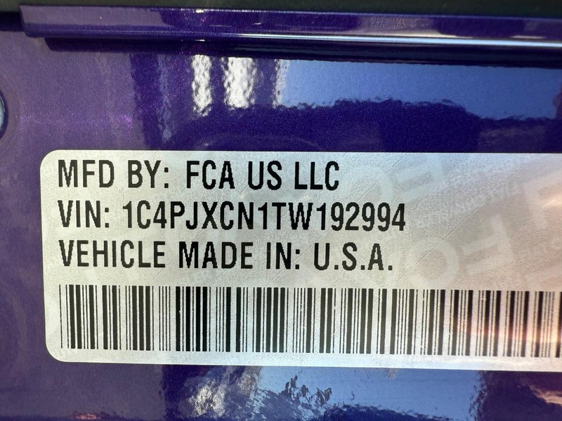 Jeep Wrangler Vehicle Full-screen Gallery Image 31