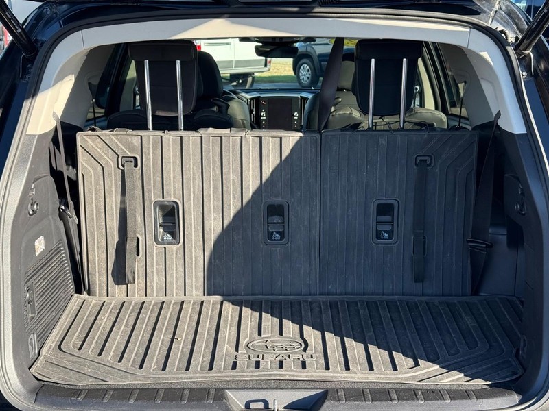 Subaru Ascent Vehicle Full-screen Gallery Image 7
