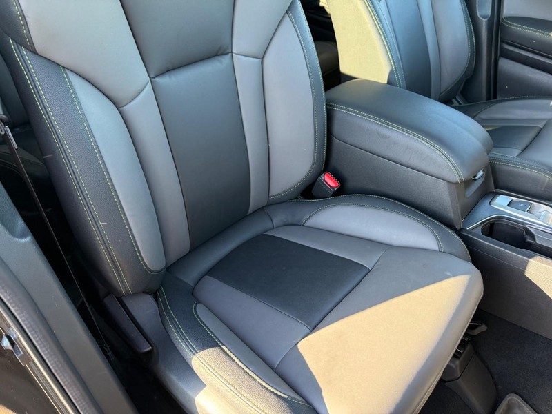 Subaru Ascent Vehicle Full-screen Gallery Image 18