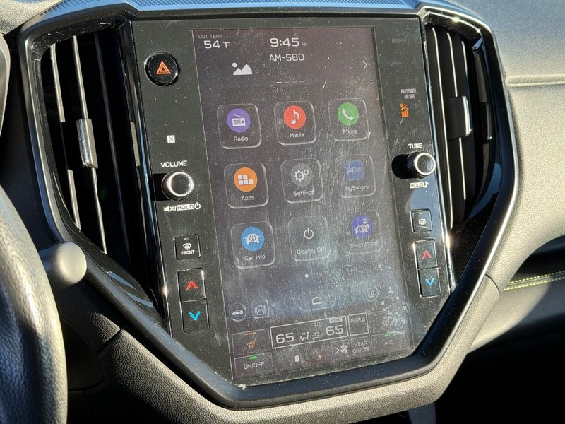 Subaru Ascent Vehicle Full-screen Gallery Image 25