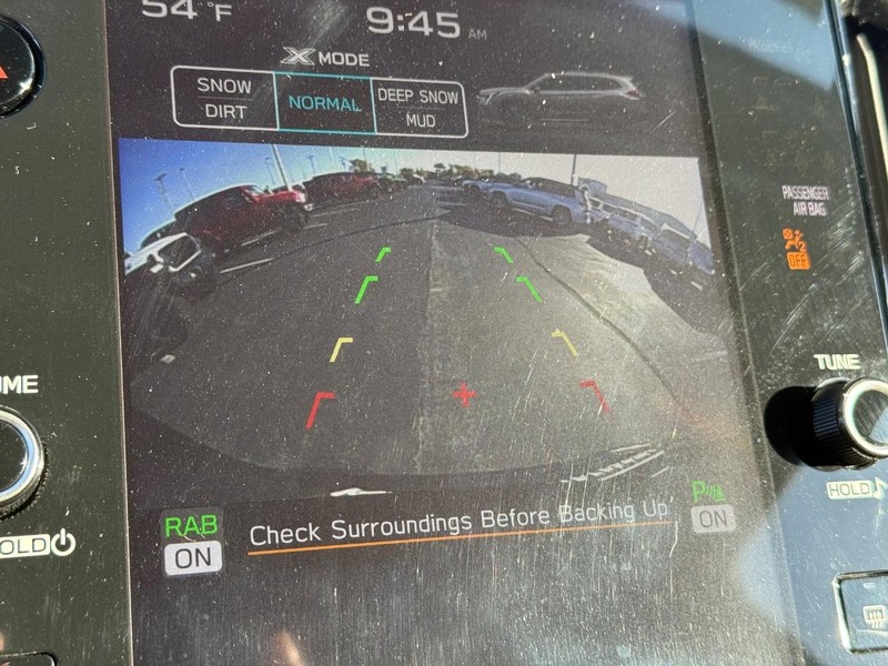 Subaru Ascent Vehicle Full-screen Gallery Image 26