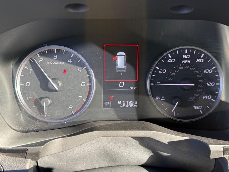 Subaru Ascent Vehicle Full-screen Gallery Image 30