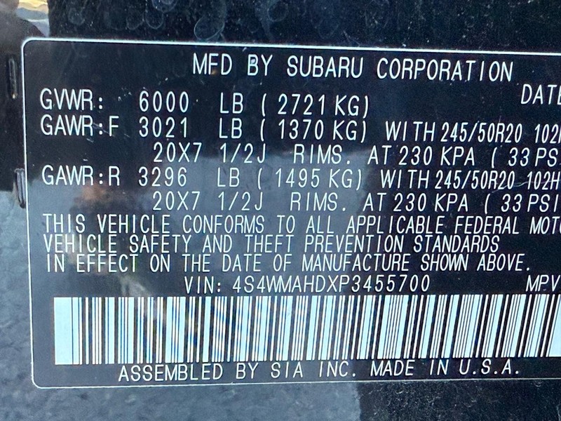 Subaru Ascent Vehicle Full-screen Gallery Image 33