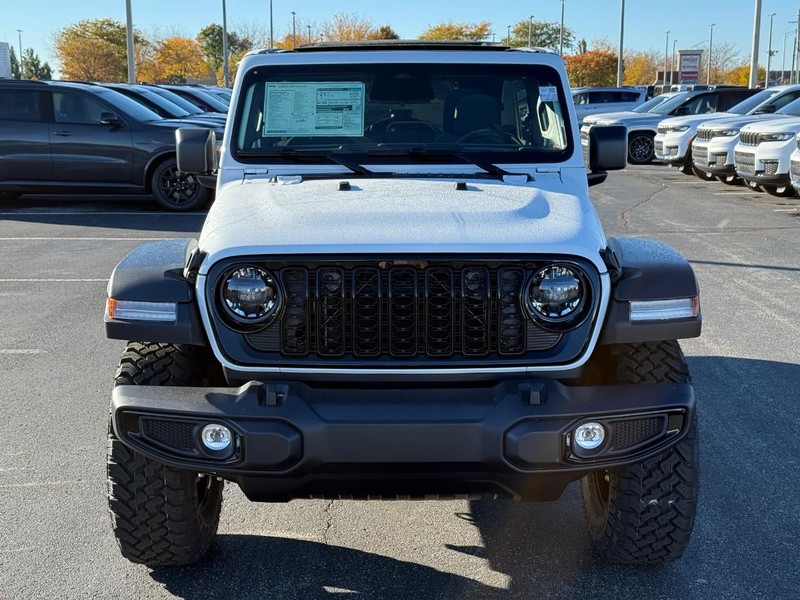 Jeep Wrangler Vehicle Full-screen Gallery Image 9