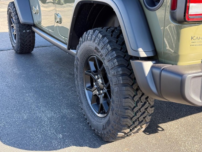 Jeep Wrangler Vehicle Full-screen Gallery Image 6