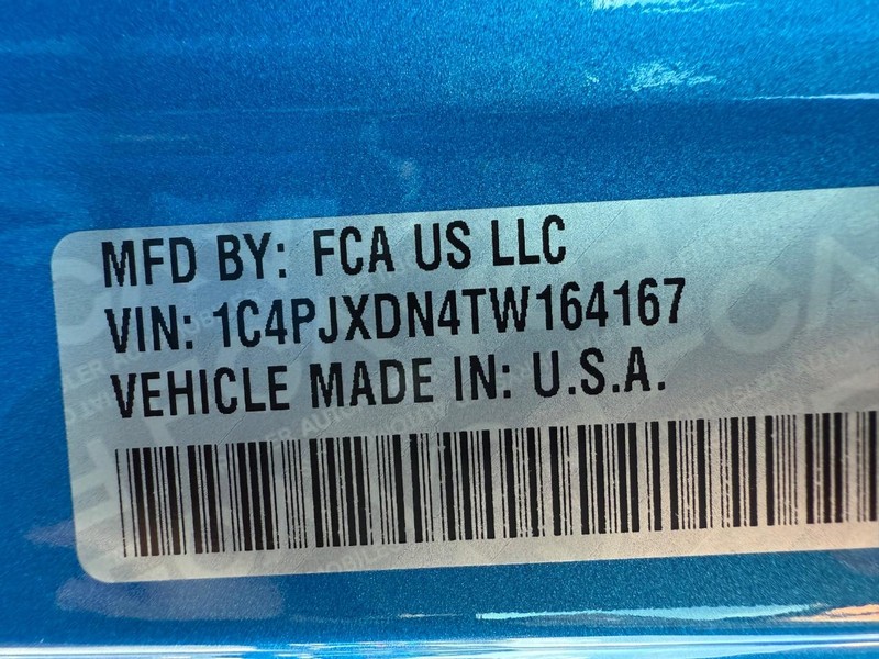 Jeep Wrangler Vehicle Full-screen Gallery Image 33