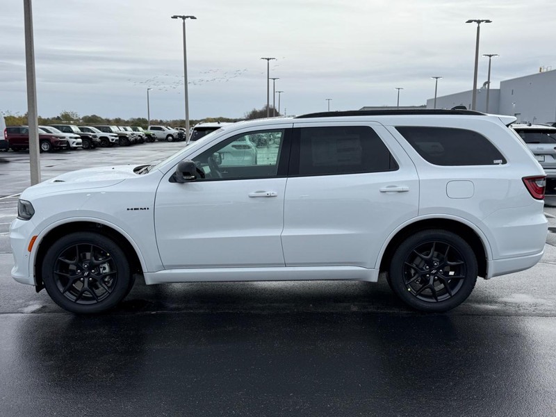 Dodge Durango Vehicle Full-screen Gallery Image 9