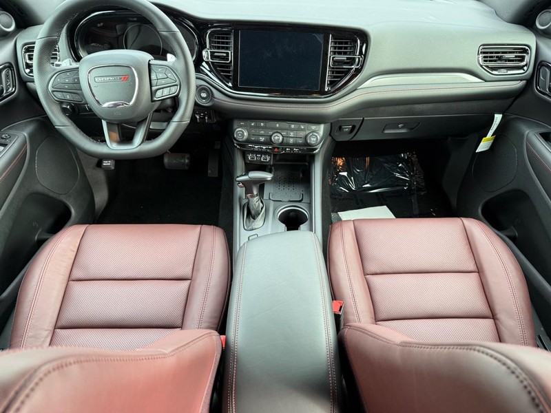 Dodge Durango Vehicle Full-screen Gallery Image 16