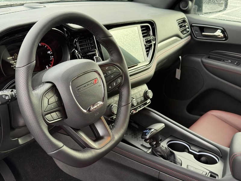 Dodge Durango Vehicle Full-screen Gallery Image 22