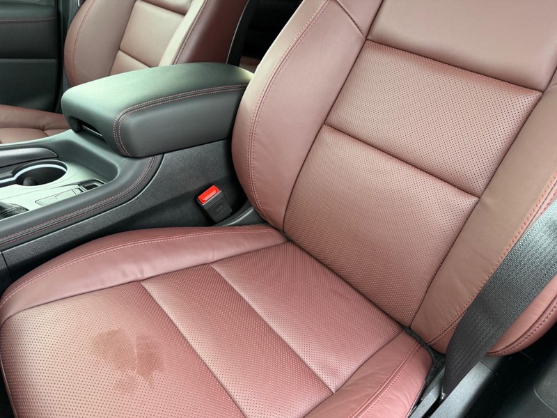 Dodge Durango Vehicle Full-screen Gallery Image 35