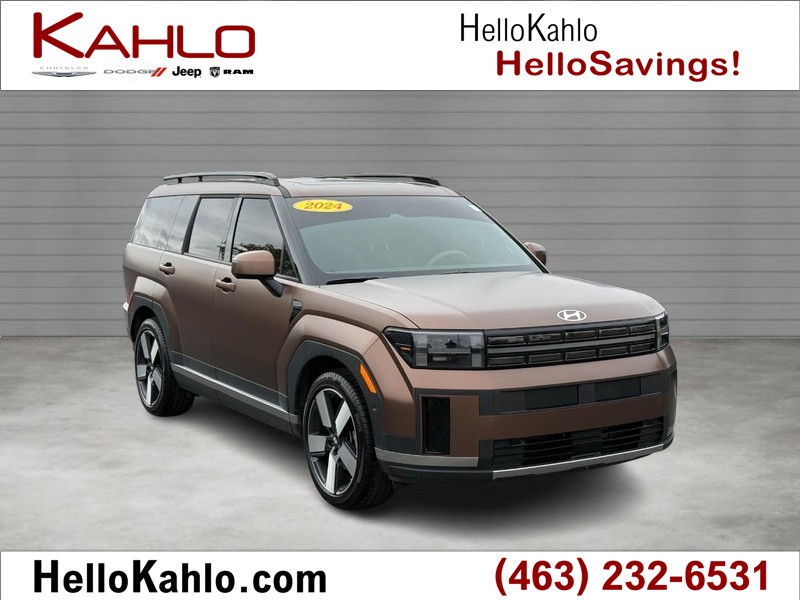 Hyundai Santa Fe Vehicle Full-screen Gallery Image 01