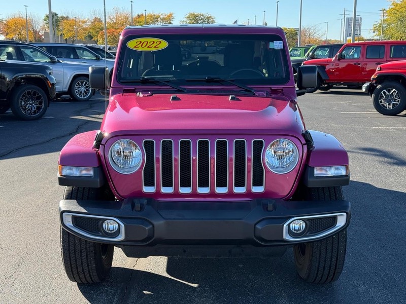 Jeep Wrangler Vehicle Full-screen Gallery Image 9