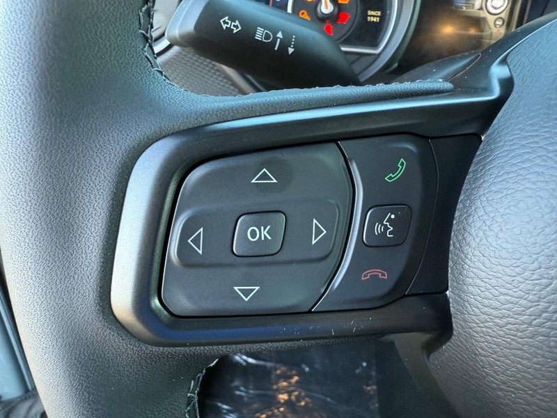 Jeep Gladiator Vehicle Full-screen Gallery Image 19