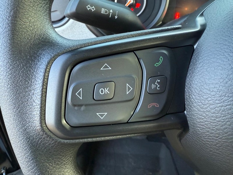 Jeep Wrangler Vehicle Full-screen Gallery Image 17