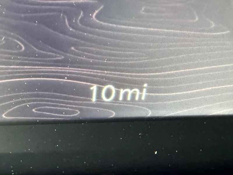 Jeep Grand Cherokee L Vehicle Full-screen Gallery Image 34