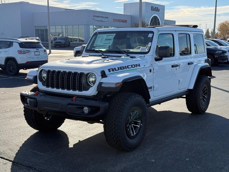 Jeep Wrangler Vehicle Full-screen Gallery Image 8