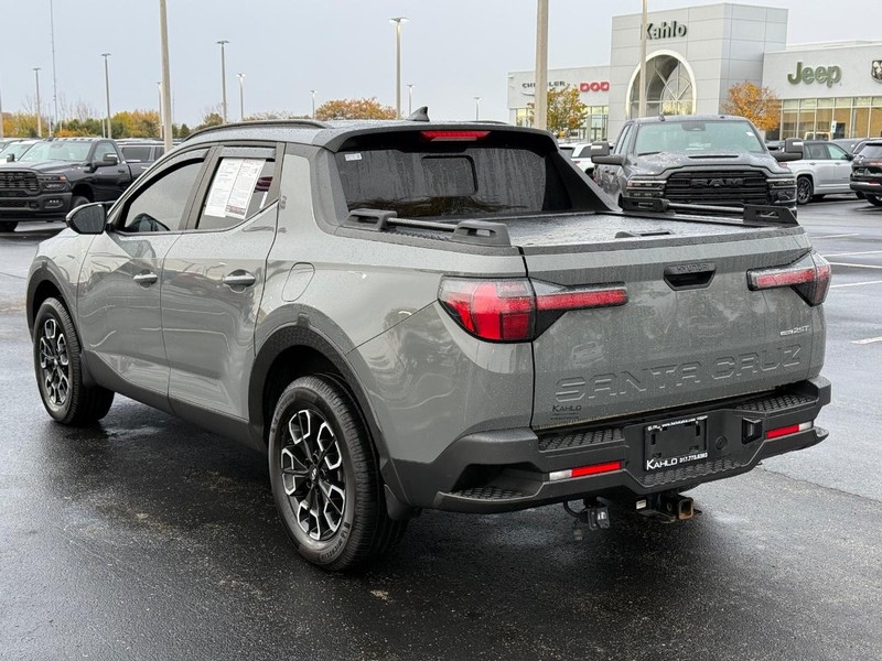 Hyundai Santa Cruz Vehicle Full-screen Gallery Image 5