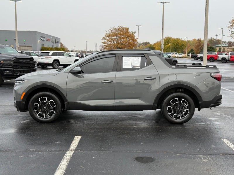 Hyundai Santa Cruz Vehicle Full-screen Gallery Image 8