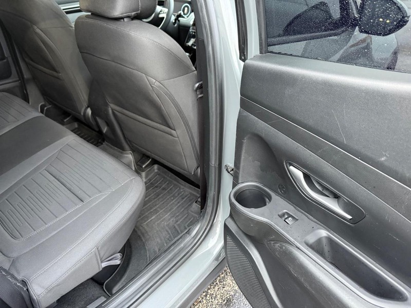 Hyundai Santa Cruz Vehicle Full-screen Gallery Image 12