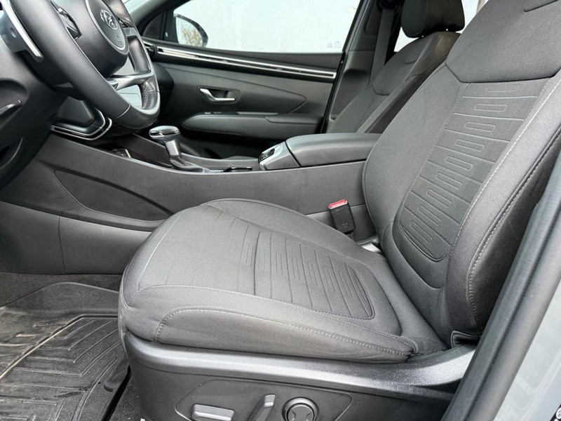 Hyundai Santa Cruz Vehicle Full-screen Gallery Image 19