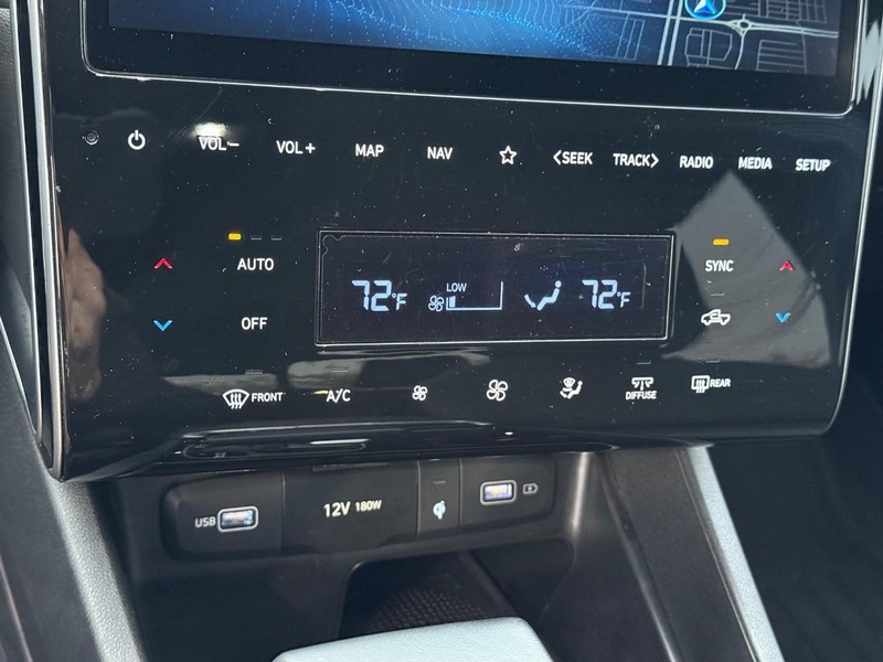 Hyundai Santa Cruz Vehicle Full-screen Gallery Image 27