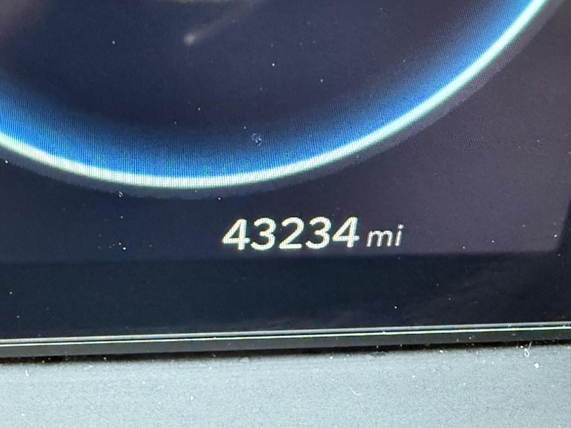 Hyundai Santa Cruz Vehicle Full-screen Gallery Image 32