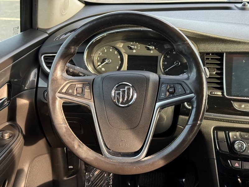 Buick Encore Vehicle Full-screen Gallery Image 14