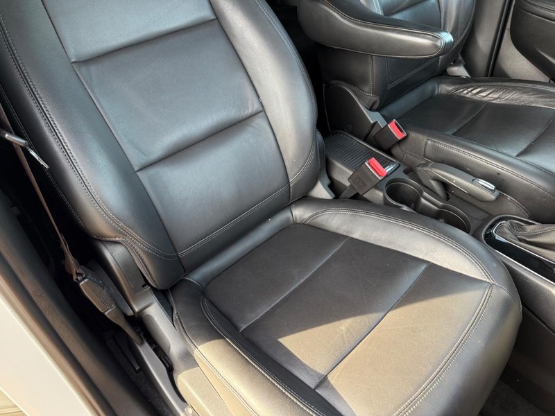 Buick Encore Vehicle Full-screen Gallery Image 16