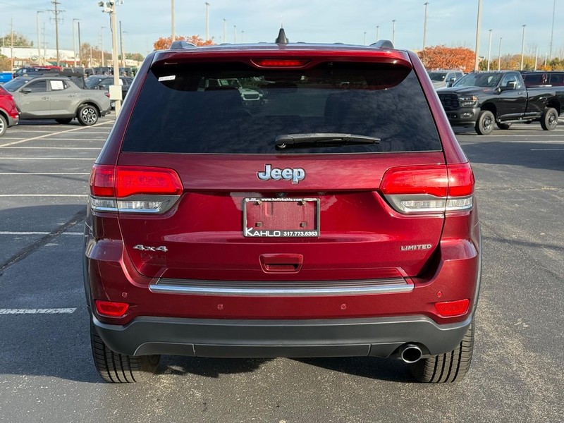 Jeep Grand Cherokee Vehicle Full-screen Gallery Image 4
