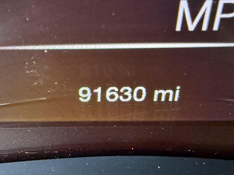 Jeep Grand Cherokee Vehicle Full-screen Gallery Image 32