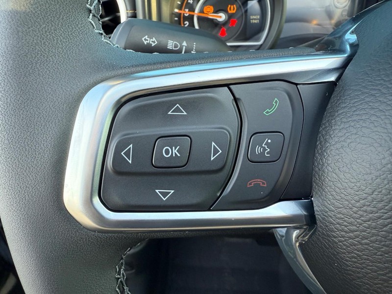 Jeep Wrangler Vehicle Full-screen Gallery Image 20