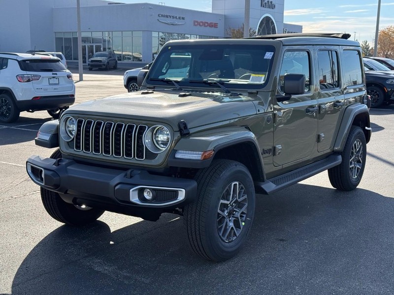 Jeep Wrangler Vehicle Full-screen Gallery Image 8