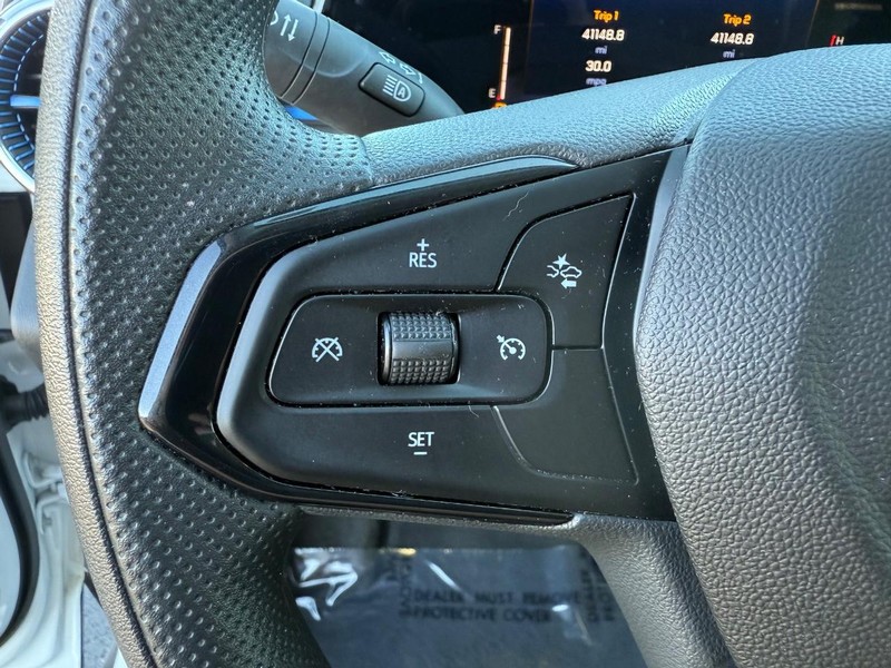 Chevrolet Trax Vehicle Full-screen Gallery Image 20